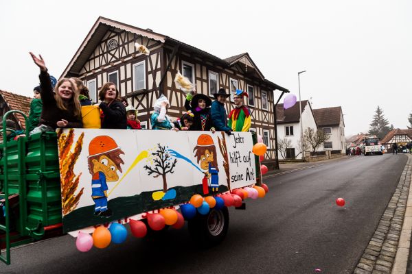 faschingsumzug-2015-17-20150217-1762606778E1FDB46C-370D-3DA5-7405-9F5F04FEAA97.jpg