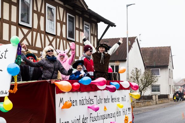 faschingsumzug-2015-25-20150217-133992893970E17ADB-7FCC-B564-3456-03797E04B946.jpg