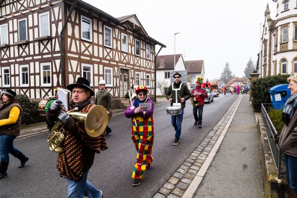 faschingsumzug-2015-5-20150217-1136966434519EB563-B4BD-13EC-0FB4-5D6758FD40EF.jpg